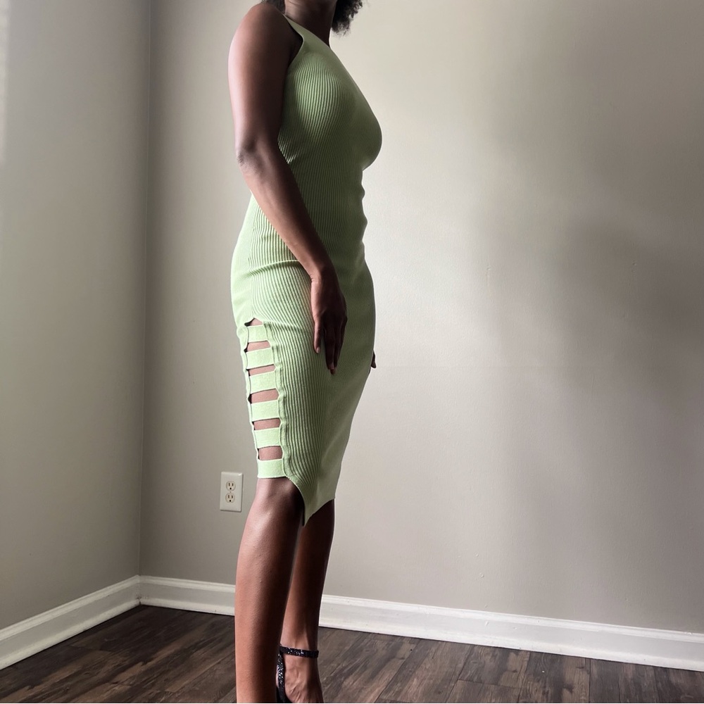 Key Lime 1-Shoulder Ribbed Knit Bodycon - Picture 2 of 4